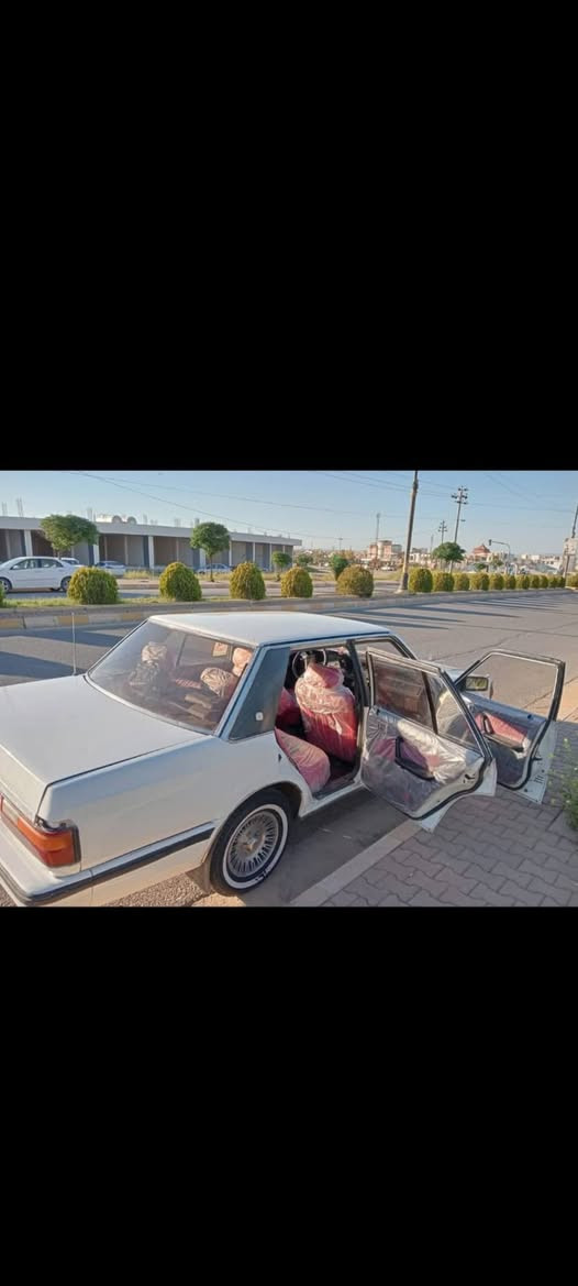 سەرەتا بەناوی خوای گەورە ماشاءاللە لەماڵی هەموو لایەک سەیارەی کلاسیک تۆیۆتا سۆپەر ساڵۆن مۆدیل 1984ناوسوور گێڕ و مەکینەی بیلاد مەکینە 2.8 گێڕ عادی 4جام کارەبایی 4تایەی خەت سپی لەژێرایە ڕەقەم و سەنەوی نوێیە تا 2030 ڕەقەم هەولێرە حیزام بۆیاخە بۆ جوانی تەبرید ساردو گەرمی و فڵچەو لایت و هۆڕین وکارەبایی هەمووی مەزبووتە قیست و قەرز و ئاڵوگۆڕم نیە سعر 47 گەڵاو معامەلە ژ.م  *********** ___*********** شمشمل, السليمانية
