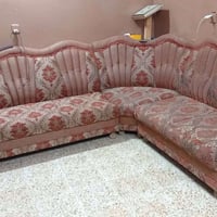 سلامعليكم عندي ضخم خشب عراقي سعره 130 قفلو 07781567239 07501976325