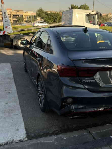 السلام عليكم للبيع  فورتي جيتي تيربو🩶
موديل 2022
ماشيه  56.000K قابل للزياده
كير Dct دبل كلج 7نمر الكير المرغوب القوي يعني طياره 
مكينه 1.6 تيربو  201hp
رقم بغداد تحويل ثاني يوم  
حادث باب السايق والورا بيهن بارد وشويه بلبنيد 
صور الحادث والسونار مرفقه بلمنشور 

مواصفات GT معروفه فول1/1 اعلى واخر شي بل فورتي  
فتحة سقف (سلايد)
🔥بصمه وتشغيل عن بعد 
🔥شاحن وايرلس 
🔥جنطة كهرباء 
🔥اشاير مري 
🔥شفتات ستيرن 
🔥رادار جانبي
🔥رادار امامي 
🔥رادار تحديد مسار 
🔥اوتو هولد
🔥ايقاف ذاتي 
🔥مثبت سرعه 
🔥مانع انزلاق 
🔥تبريد قطعتين 
🔥شاشة جبيره 9انج 
🔥كشنات جلد  
اناره داخليه بل أبواب وبل دشبول علامه الGT الوان عديده
🔥هاند بريك كهرباء
🔥تدفئة وتبريد كشنات
🔥 سستم صوت 🔉harman kardon
🔥تبريد بيانو +مناخ منفصل
🔥تشغيل عن بعد
🔥كزوز صوت بلادي رياضي
وبعد هواي  مواصفات  بل جيتي

السعر 158$وبيها مجال بسيط 
 
مكاني بغداد الكرخ

للاستفسار  على الرقم +واتس اب

***********
