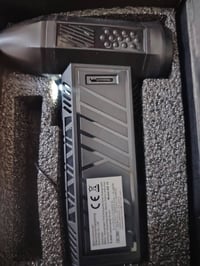 بلور صاروخ • تايب سي • تنضيف سيارات