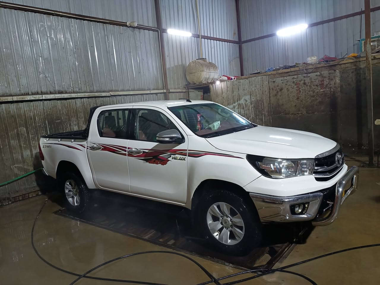 للبيع 2016 بانزين سنويه لل2028 ماكان الحفريه واسط
الظرر موظح بل منشور  السعر215 وبيهه مجال 
مكينه وكير كفاله عله وظع الشركه كيرعادي كيرعادي      الهاتف ***********
