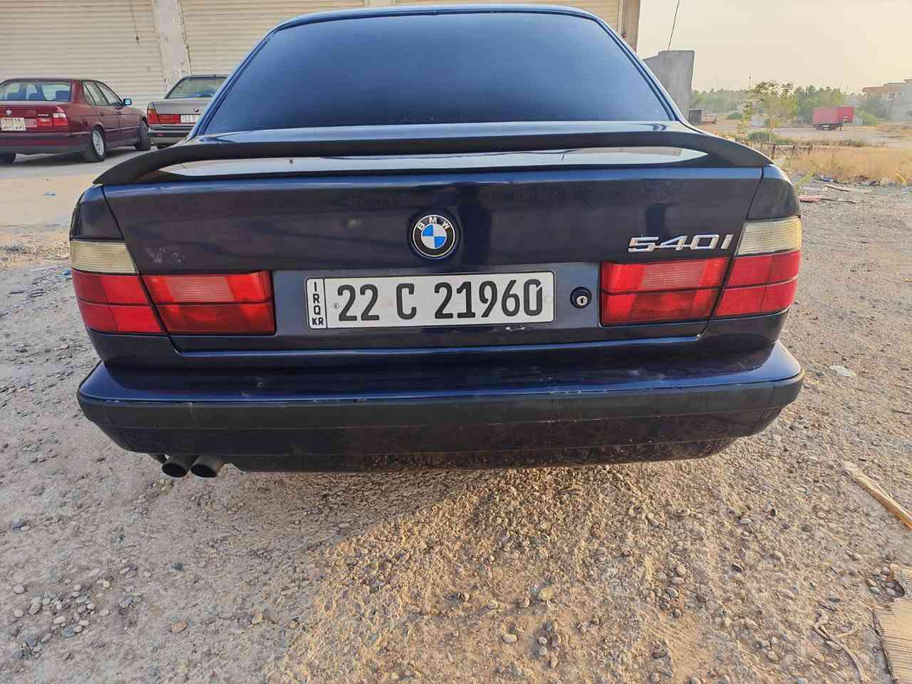 السلام عليكم
 بي ام للبيع فقط
  موديل 93
 حجم 530
 بلاد 8 سلندر
 السياره فول ماعدا السلايت
 السياره ادامه كامله من كلشي
 مكينه كير بشرط
 صدر جديد
 تيارات تخم جدد
 منضومه المي من الراديتر ولف الحماوه كله جدد
 تبريد شغال ثلج
 لايتات صليب بلاد
 ونهار بليل
 شلعه بيه تخبل
. صلنصه رياضيه
 صوت يخبل
 بطاين كشنات جدد
 سنتر لك شغال
 اكلوب ويه فتحته الابواب شغاله
 دبل ايرباك
 دبل جكمجه
 دبل كمبيوتر
  كله وضع الشركه
 السياره احلا من الصور
 من كلشي
 سنويه جديده 
شرط التحويل الوكاله 
   للاستفسار
 الاتصال
 *********** 
عنوان ديالى خانقين
 سعره 67.
 بيه مجال بصيط حك الجيه
