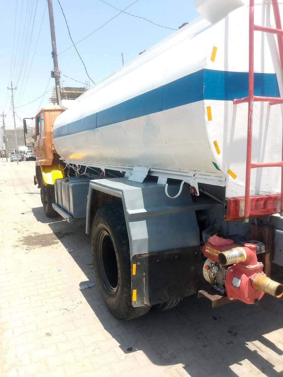 السلام عليكم هينو للبيع موديل 82 سعره 8 وبي مجال بسيط للاستفسار ***********
