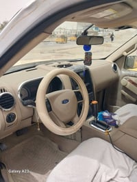 اكسبلورر • ٢٠٠٧ • صبغ قطعتين