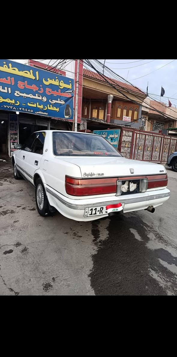 السلام عليكم لبيع هارتوب 
مديل 93 بلادي مابيه قطرة صبغ تبريد شغل محرك

2500 مكينه كير مكفولات رقم بغداد بسمي تحويل ثاني

 يوم السعر 65 وبيه مجال بصيط مكاني بغداد بلديات

***********
