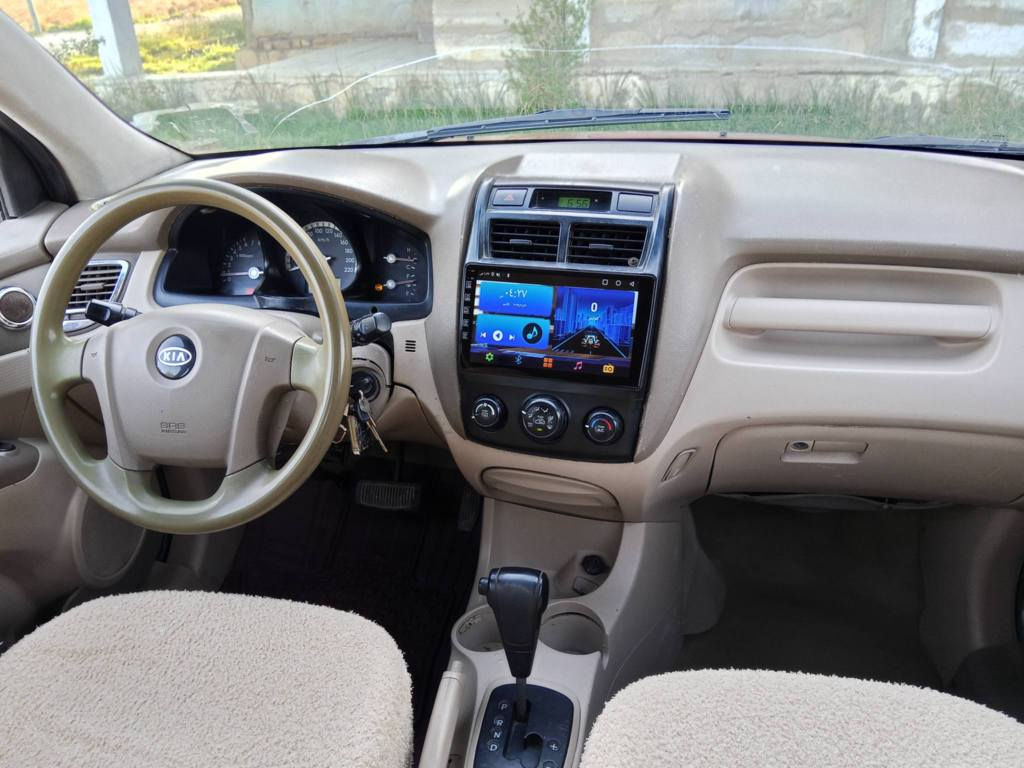 كيا سبورتج 2009 خليجي مكينه 2000 رقم بصره موجوده ذي قار الغراف السياره مكفولة من ضربة بيه قماره جارده صبغ بنيد سياره مكفولة من ضربة 95 للبيع فقط نتصل علا صاحب رقم *********** الشطره, ذي قار
