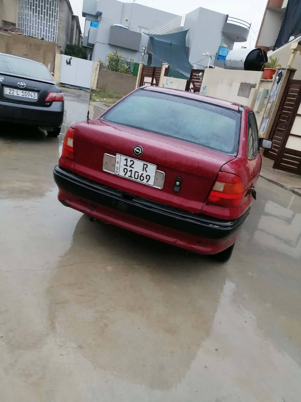 اوبل استره موديل 92 رقم نكليزي بيها كاربون بانزين  شرط التحويل محرك بي رخاوه طخه خفيفه من عند البدنه صبغ جماليه طخم نضيف السعر 38 وبيها مجال
***********
***********
