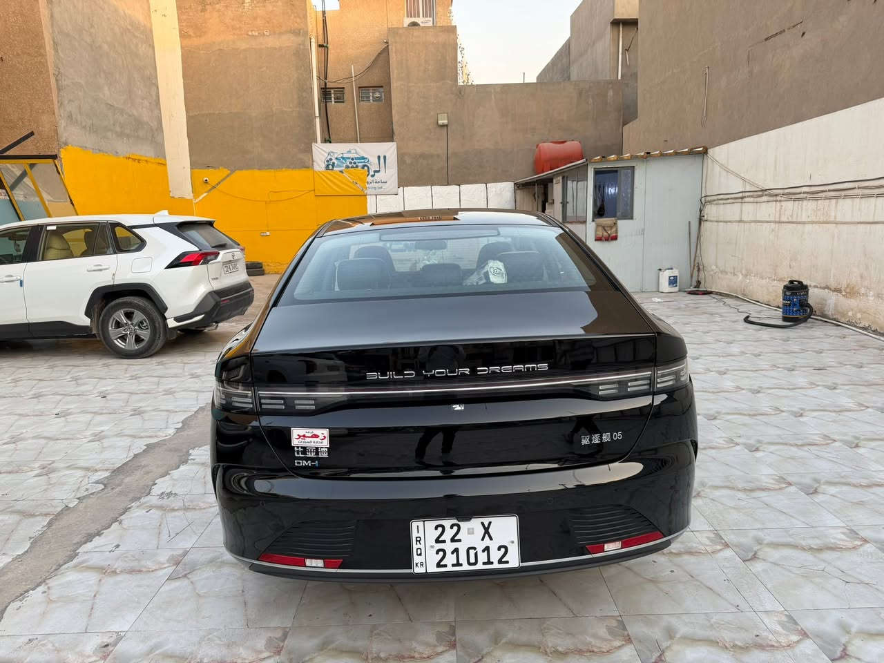 للبيع BYD Destroyer 05 موديل 2025 🚗

✨ بحالة ممتازة جداً - استعمال شخصي

✅ موديل 2025
✅ الممشى: 11,000 كم فقط
✅ اللون: أسود
✅ شاشة كبيرة دوّارة
✅تبريد ممتاز 
✅ لايت زينون بتصميم عصري وأنيق
✅ اقتصادية جداً بالوقود بفضل تقنية الهايبرد والبطاريات 
✅ داخلية نظيفة جداً وخالية من الملاحظات
✅ سيارة مريحة ومناسبة للمدينة والسفر
✅ لا تحتاج أي مصروف وجاهزة للاستخدام
✅ رقم شمالي اربيل مميز 
✅ السيارة مكفولة من الدعامية للدعامية من كلشي 

📍 المعاينة: ديالى - بعقوبة

📞 للاستفسار: ***********

💰 السعر: (يُذكر عند التواصل)
تحويل مباشر باسمك السيارة

ملاحظة: السيارة نظيفة جداً وممشاها قليل، فرصة للراغبين باقتناء سيارة حديثة واقتصادية بمواصفات مميزة
