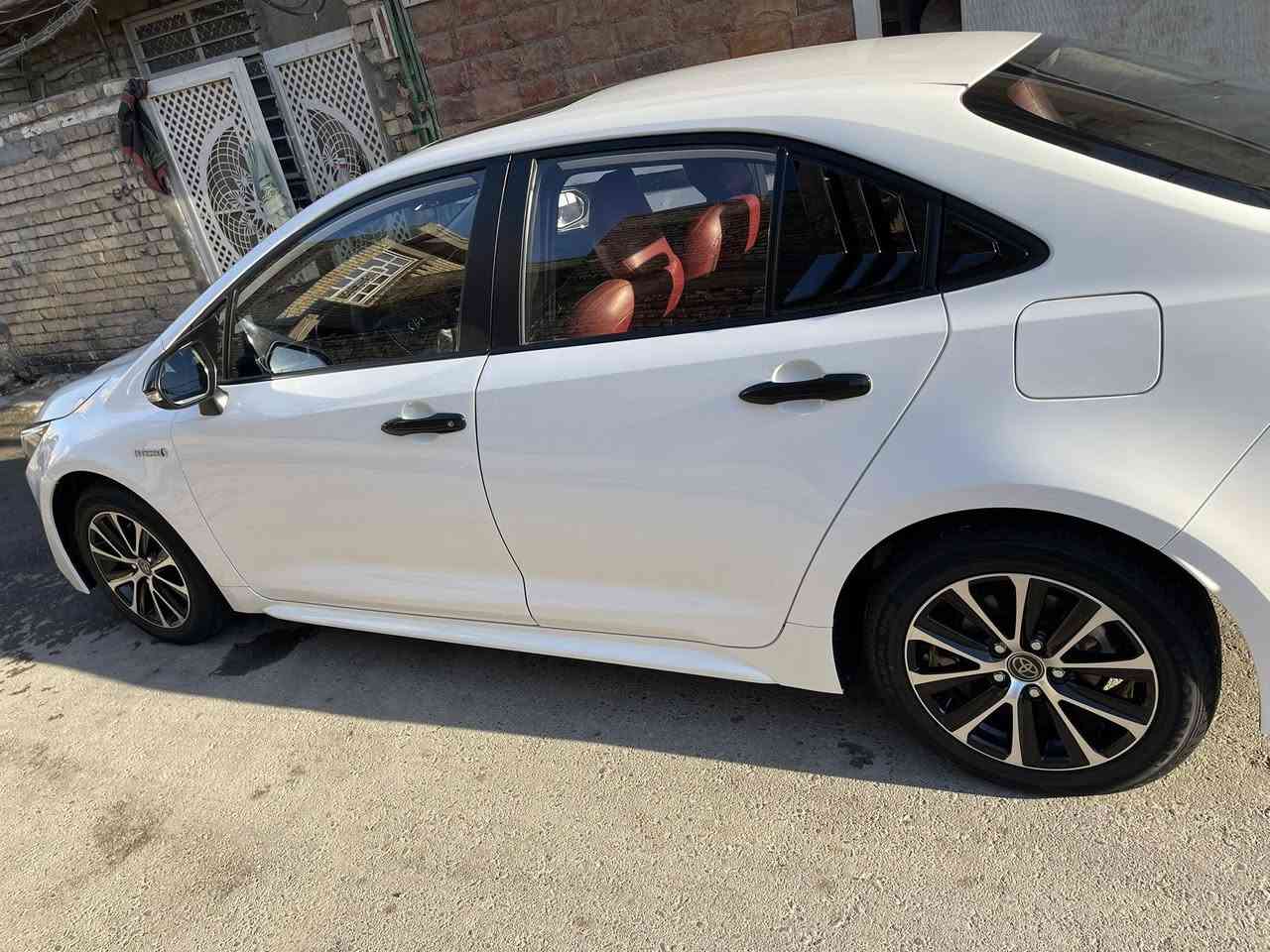 السلام عليكم ورحمه الله وبركاته 
تويوتا كورلا خليجي  هايبرد شكل امريكي
2024
مكفول من الصبغ والضربه
بدووون قطرة صبغ
محرك 1800
بصمه
 فتحه
داخل جلد
رقم بغداد
السعر 147
مكانها بغداد
للاستفسار ***********
