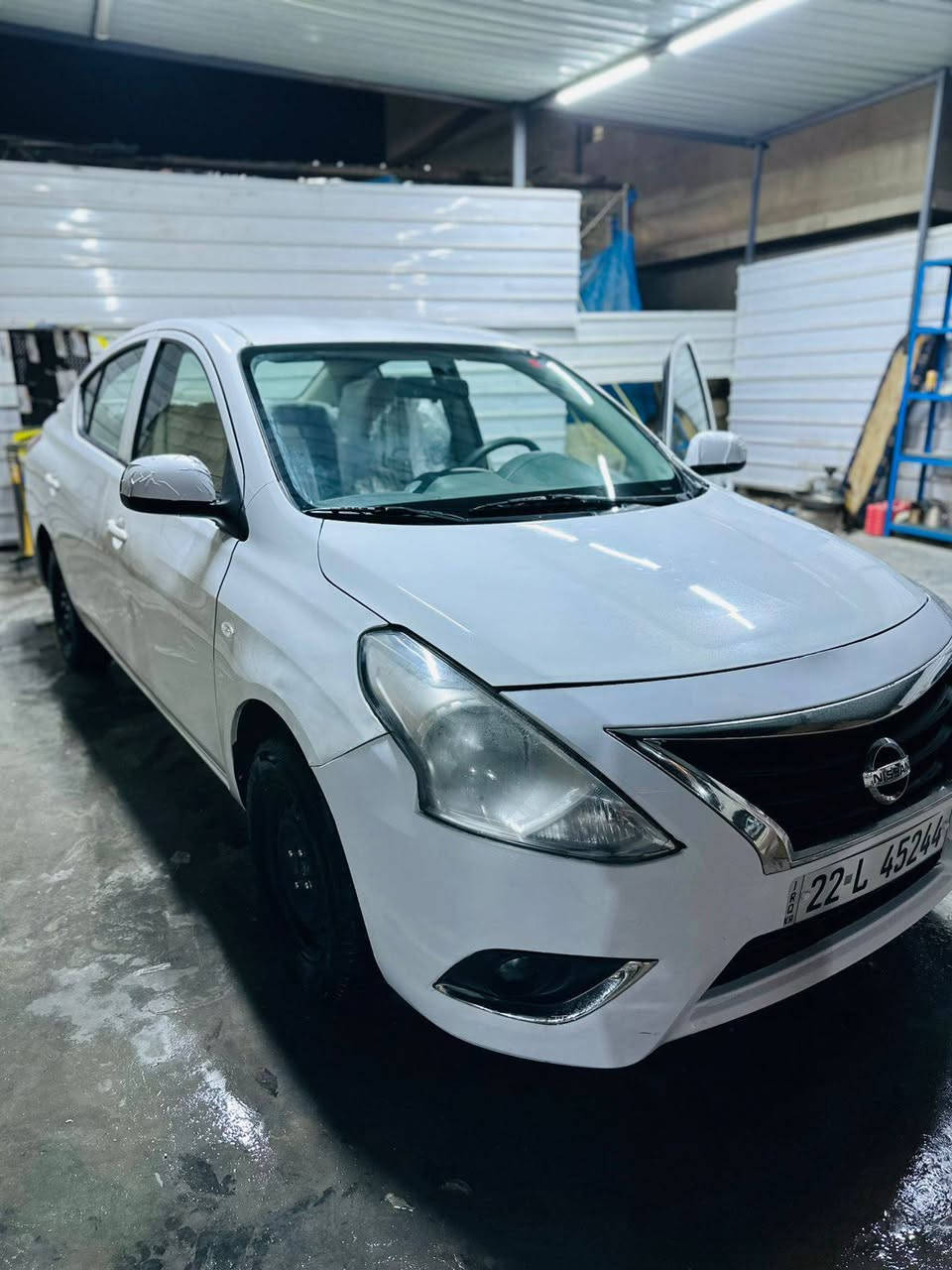 سلام عليكم سني موديل 2019 سياره بيها صبغ باب وجاملغ فقط وباقي كله مكفول تخم تاير  صدر جديد مكينه كير تبريد ثلج صدر كله مكفول راقم شمالي بسمي تحويل ثاني يوم مكاني بغداد سلمان باك راقمي ***********سعر 94 وبيها مجال قليل
