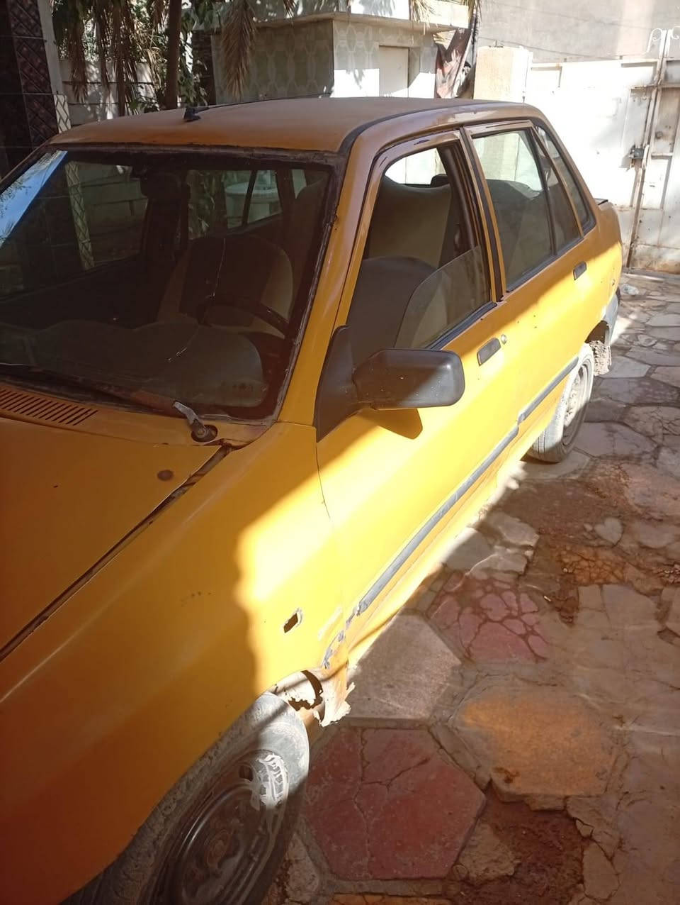 سايبه مديل 12 
سنويه ل 27 
دواخل نضيفه 
تبريد عوزه بس غاز 
السياره ب16 وبيهه مجال 
مكاني بل حله 
شواصي معمره 
***********
