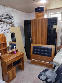 غرفه شبابيه 6قطع ويه الدوشك نضيفه كلش سعره 250الف قفل للستفسار 0770049...