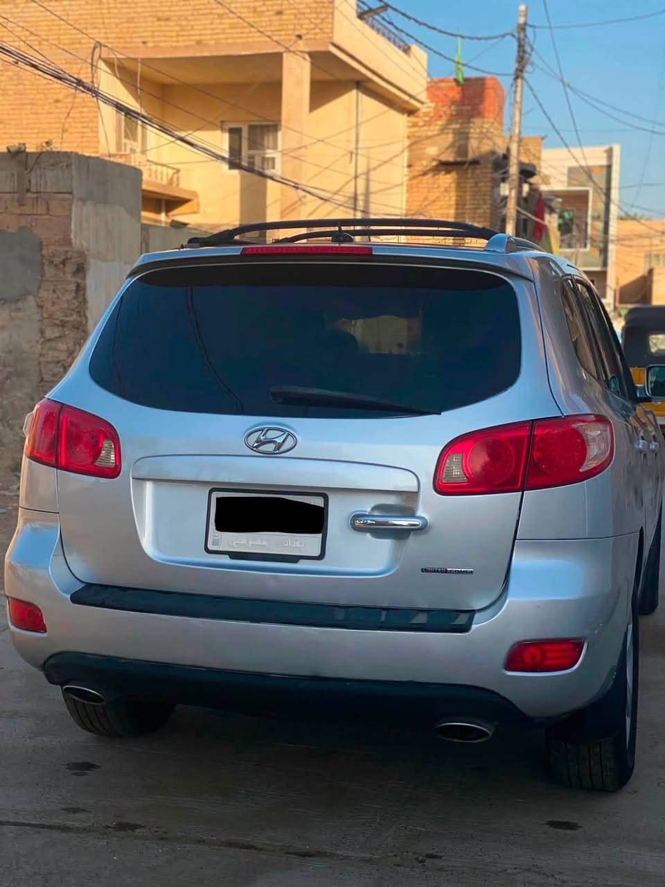 السلام عليكم ..
سنتافي ٢٠٠٧امريكي .
فول  مواصفات (فتحه كشنات كهرباء جلد تدفء تحكمات ستيرن قطعتين تبريد )رقم بغداد شرط التحويل .
كير مكينه تبريد كفاله مكينة ٦ سلندر المرغوب ٣٣٠٠ 
حادثه جامرلغ امامي بدون دواخل وصبغته حزام اثر جراد ومصوره فديو صبغتهة كلش حلوة 
سيارة كاملة وجاهزة من كل النواحي 
***********
***********
