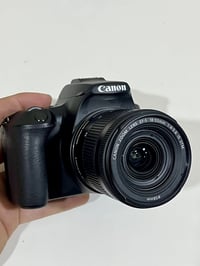 كانون 250D • جديدة • عدسة 18-55