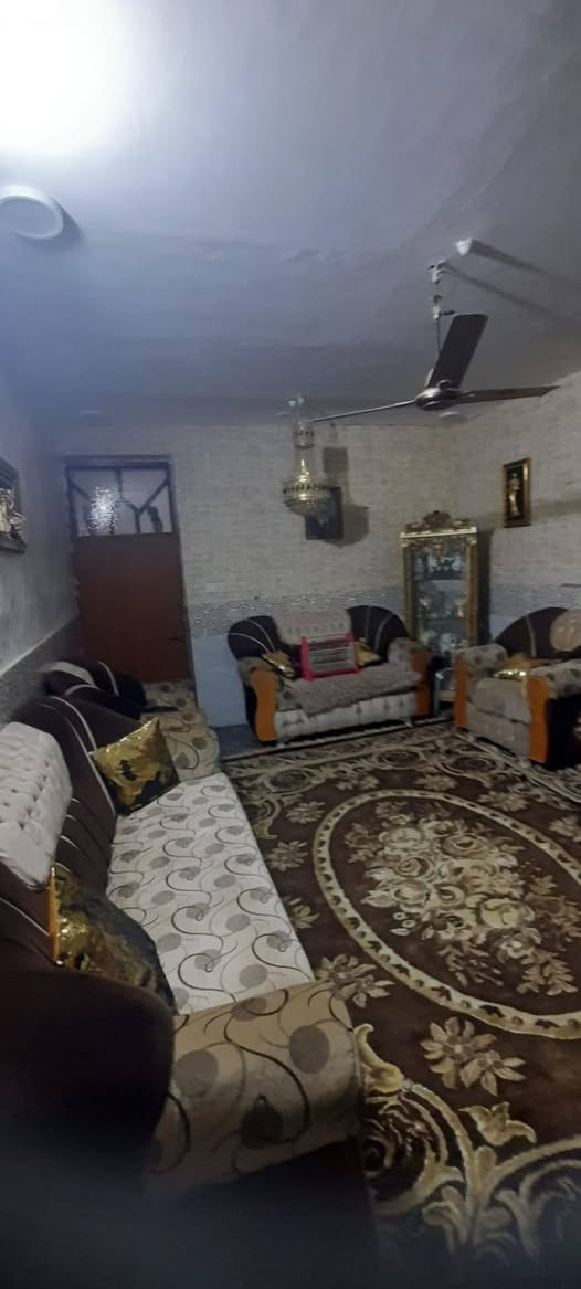 البيت للبيع طابو صرف 200 متر حي الزهراء خلف المعد الفني طابقين سعر على الاتصال *********** ***********
