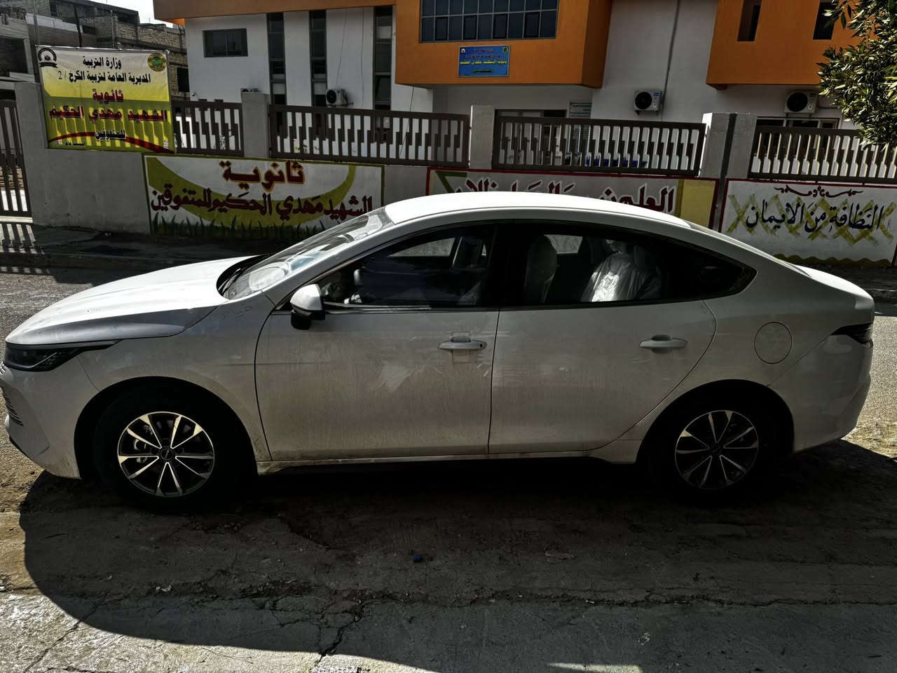 🛑🛑بي واي دي دستر وير PYD 

🛑🛑سنة الصنع 2025  ٢٠٢٥

🛑🛑عداد المسافه المقطوعه صفر كيلو متر ٠٠٠٠٠زيرو Zero 

            🌻الجديد كليا 🌻

 🛑🛑Destroyer دستروير

🛑🛑حجم المحرك 1500cc 

 

🛑🛑بطاريه ليثيوم شفرة byd 

سيارة سيدان مدمجة بنظام هايبرد PHEV 

🛑🛑تجمع بين محرك بنزين هايبرد   بلكن ومحرك كهربائي

🛑🛑 بطارية ليثيوم شفرةbyd تدعم الشحن السريع

🛑🛑 شاشة دوّارة 12.8 إنش بنظام ملاحة وتحديثات OTA

🛑🛑 نظام صوتي بـ6 مكبرات صوت + ميزة الكاريوكي

🛑🛑 حساسات وكاميرا خلفية – مثبت سرعة – مقاعد جلد رياضي 

🛑🛑 تصميم خارجي عصري بمصابيح LED ومقصورة عازلة للصوت

🛑🛑كير ماوس 

🛑🛑اوتو ستوب

🛑🛑حساس خلفي 

🛑🛑شاشة دوارة 

🛑🛑كامراة خلفية دوارة 

🛑🛑اوتو هولد AUTO HOLD 

🛑🛑هند بريك بصمه 

🛑🛑تشغيل السياره بصمه مع

 كارت دخول ذكي

🛑🛑مقاعد جلد 

🛑🛑لايت زينون 

🛑🛑لد نهاري LED

🛑🛑بك لايتLED

🛑🛑3انضمة للقيادة 

🛑🛑مانع تزحلق

🛑🛑مثبت سرعه  Cruise 

🛑🛑تشغيل عن بعد 

🛑🛑شاشة ذكية تدعم جميع البرامج

🛑🛑 سعة الخزان 44لتر  اتمشيك 1200 كم 

               2️⃣0️⃣2️⃣5️⃣

🛑🛑للاستفساراكثر اتصل على الأرقام التالية 🌟
***********
***********

📍بغداد حي جهاد
