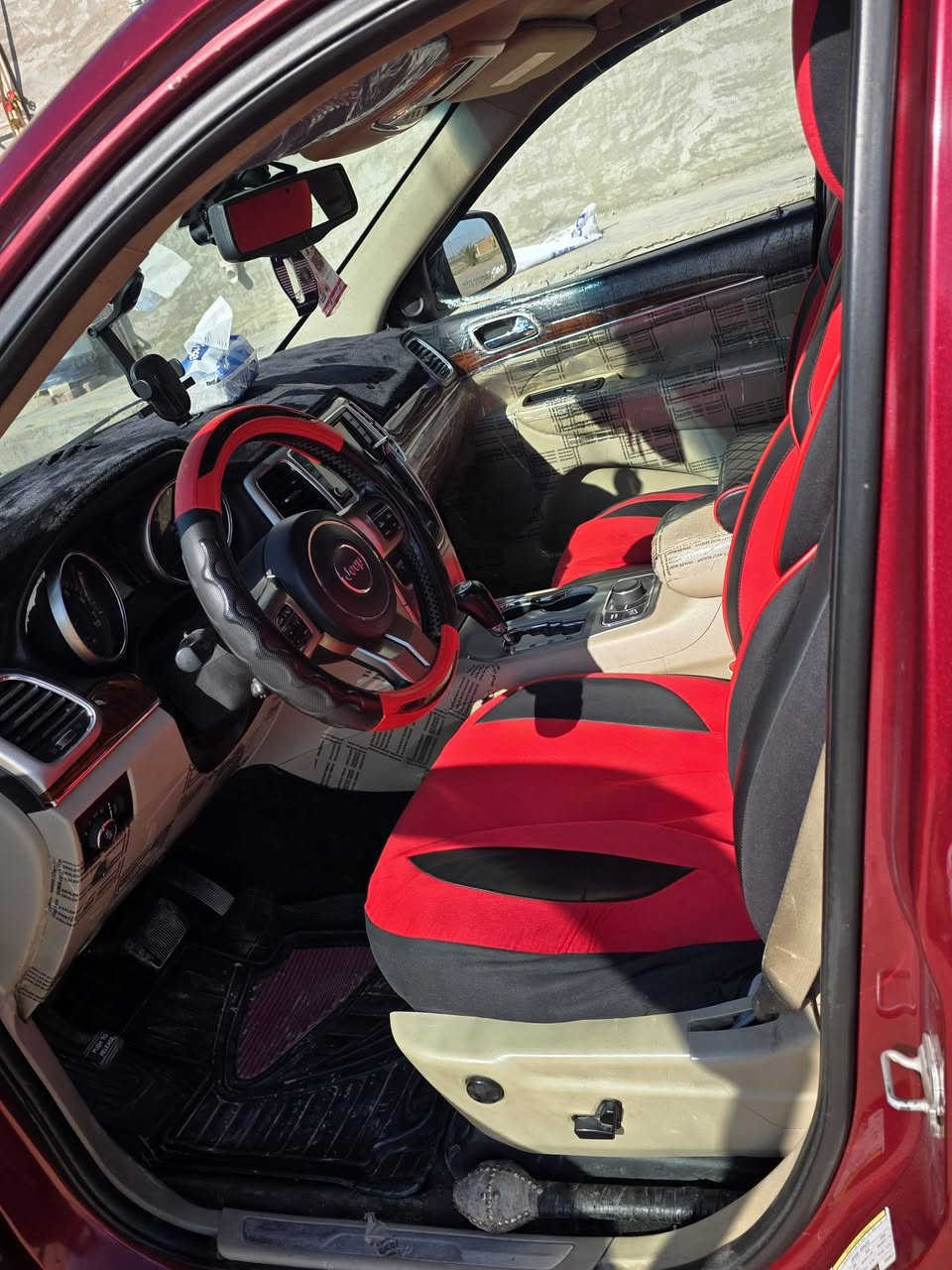 سلام عليكم ورحمة الله وبركاته سياره البيع جيب موديل 2013 خليجي رقم بغداد سياره محرك كير صدر تبريد بصمه شرط تحويل فول مواصفات بنيرامه ضرر 4 بدون دواخل سياره جديده كلشي ماتصر على سعر 152 بي مجال مكان صلاح الدين تكريت ستفسار رقم *********** ويرهم مراوس
