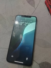 آيفون XS ماكس • ٢٥٦ • فلوجه