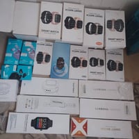 ١٩ قطعة • ٤ ايربود • ١٥ ساعه