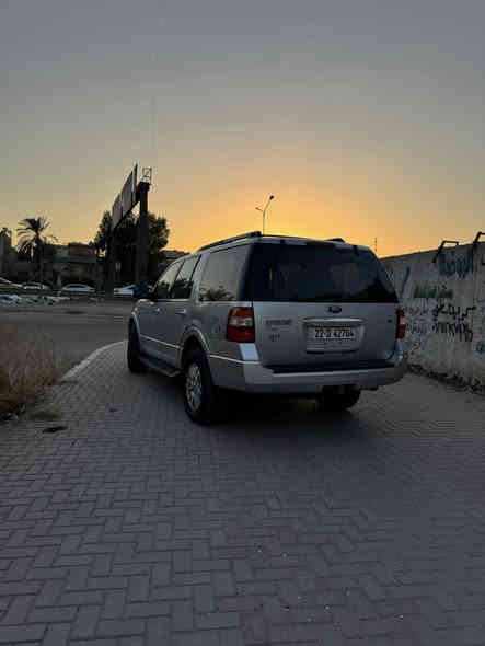 سلام عليكم 
فورد اكسبدشن موديل 2013 للبيع او مراوس
السياره خليجي 
كفاله عامه عده بارد بالجاملغ الامامي الايمن 
مواصفات 
فتحه سقف 
تبريد 3 قطع 
كامره و شاشه + حساسات خلفيه
الصف الثالث جام كهرباء 
لايتات زنون انارته حلوه و الاناره الداخلية هم ليد 
تحكم ستيرن جهتين
مرايه وسطيه تعتيم تلقائي 
كشن السايق كهرباء 
فور ويل 
مري جانبيه هيتر
مكينه جديده قبل كم يوم كمل شدها فيت بم و نوزلات جديدة
فلنجات و بلكات جديده دسكات جديدة و باتري جديد
گير  كله تمام و سيارة نشطة و حلوة بالمشي
رقم اربيل الجديد باسمي 
السعر : 162 و بيه مجال 
رقمي: ***********
***********

موجود واتساب
