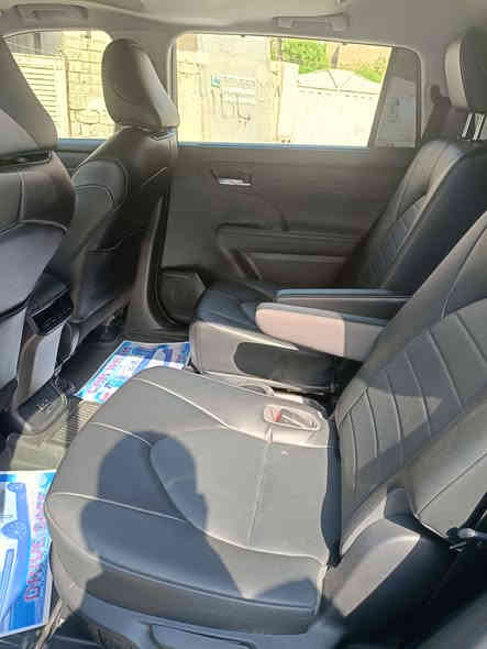 تويوتا هايلاندر  Toyota highlander 2022xle
حادثها قطعه وحده فقط صبغ بدون ايرباك صور الحادث موضحه بالمنشور
رقم اربيل

 محرك 3500/ 6سلندر

 وارد أمريكي 

١_تحكم استيرن

٢_سلايد روف 

٣_بصمة 

٤_نقطه عمياء 

٥_داخل جلد 

٦_كشنات كهرباء +تدفئه بالكشنات 

٧_اشارة ترحيب 

٨_اتو هولد 

٩_هندبريك بصمة 

١٠_/ ٣وضعيات قيادة  

١١_اربع جامات تصعيد وتنزيل أوتو 

١٢_مانع انزلاق 

١٣_ شاحن لاسلكي 

١٤_تبريد ٣ قطع

١٥_بردات جانبية 

١٦_جنطة كهرباء 

‏  Awd -١٧

١٨_حساس تحديد مسار 

١٩_كامرة خلفيه 

٢٠_لايتات زنون   

 ٢٢- رادار امامي 

٢٣- شاشة جبيرة تدعم نظام الملاحة  

ماشيه 30000 ميل

 الحادث صور موجوده بالمنشور فقط قطعه وحده صبغ بدون ايرباك

السعر320 ورقه

***********
