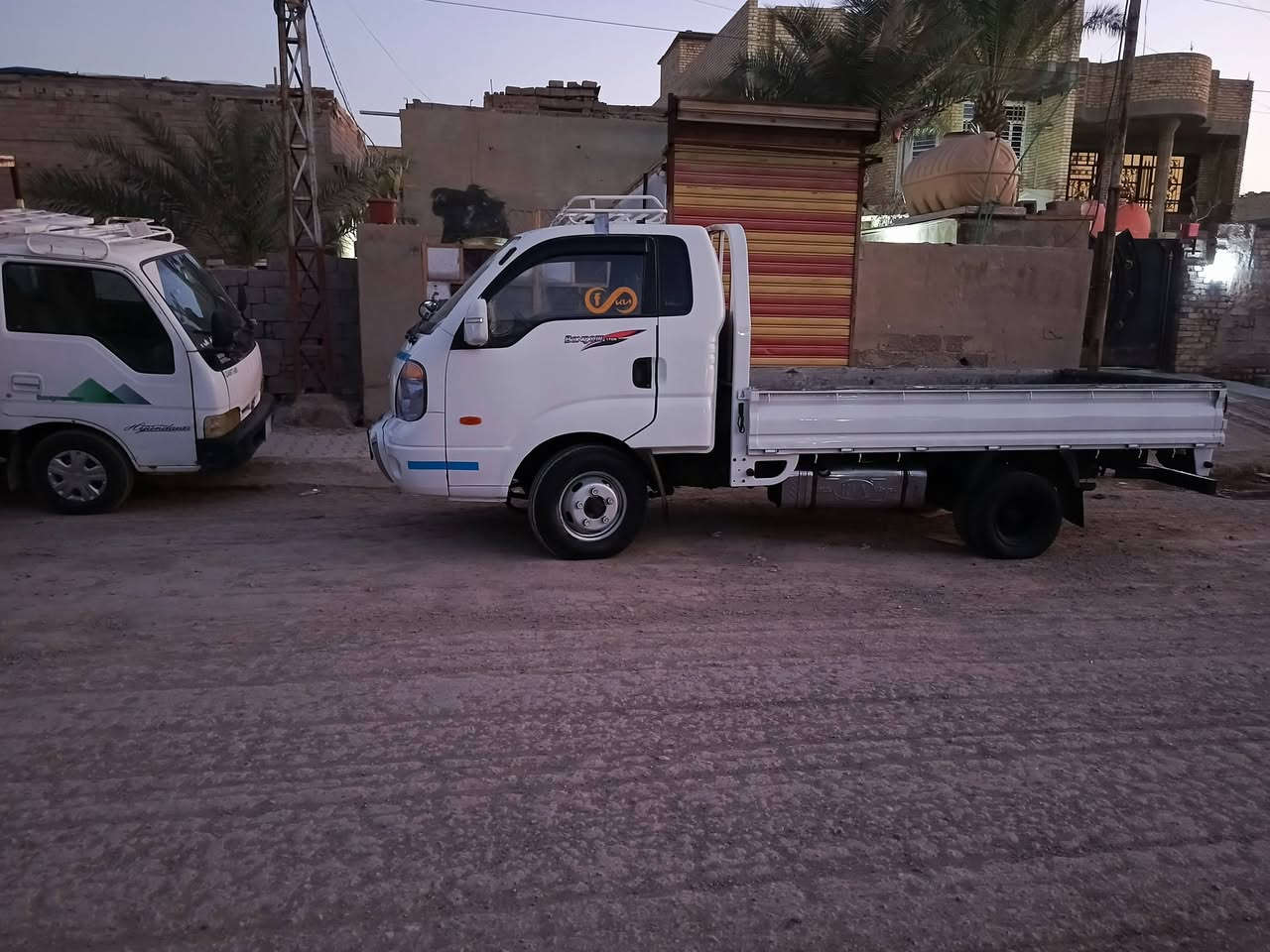 سلام عليكم فحل مديل الفين 8 مسكر بم ونوزل مكينه كير سدر شاصي رقم بغداد تحويل مباشر التايرات الكدام جداد الخلفي نص عمر ما محور بيها صبغ للجماليه مكفوله من الضربه السعر 110 وبيها مجال قليل مكان السياره بغداد ***********
