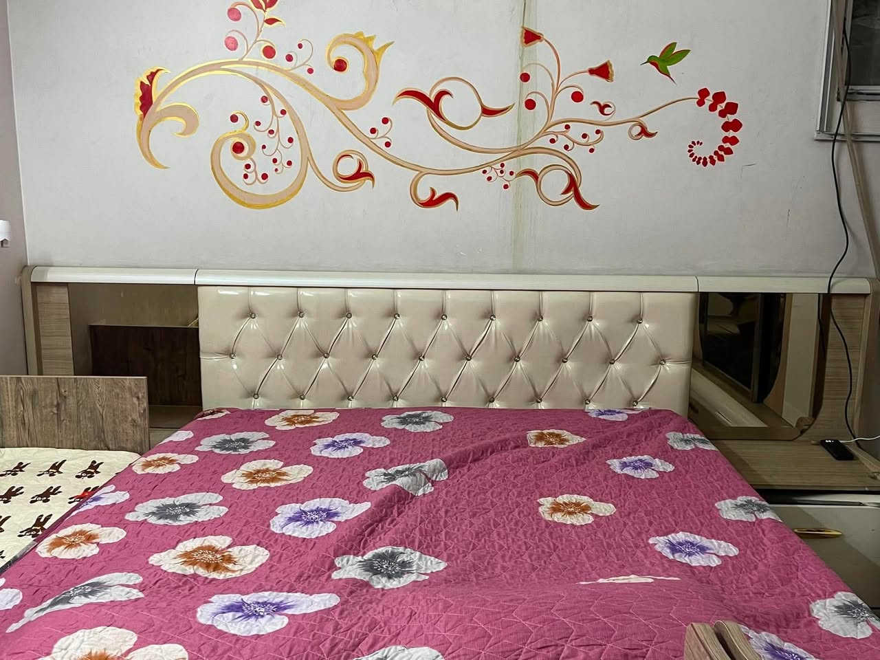 السلام عليكم
أغراض مستعملة  للبيع في محافظة بغداد 
غرفة نوم 7 قطع اضرارها سكك الكنتور و سكك ميز التواليت سعر ٤٠٠ خشبها ممتاز و متين
سرير طفل يكفي لعمر ٦ سنوات او ٧  مع الفراش(الدوشك) لا توجد اضرار سعر ٧٥ الف
سرير طفل يكفي لعمر سنتين مع دواشك عدد ٢ بي اضرار السعر ٥٠
كنتور ٢ باب عدد ٢ سعر ٥٠ للكنتور الواحد


**إذا كنت صاحب هذا الإعلان وتريد حذفه لأي سبب، رجاءا أرسل رسالة إلى الدعم الفني**