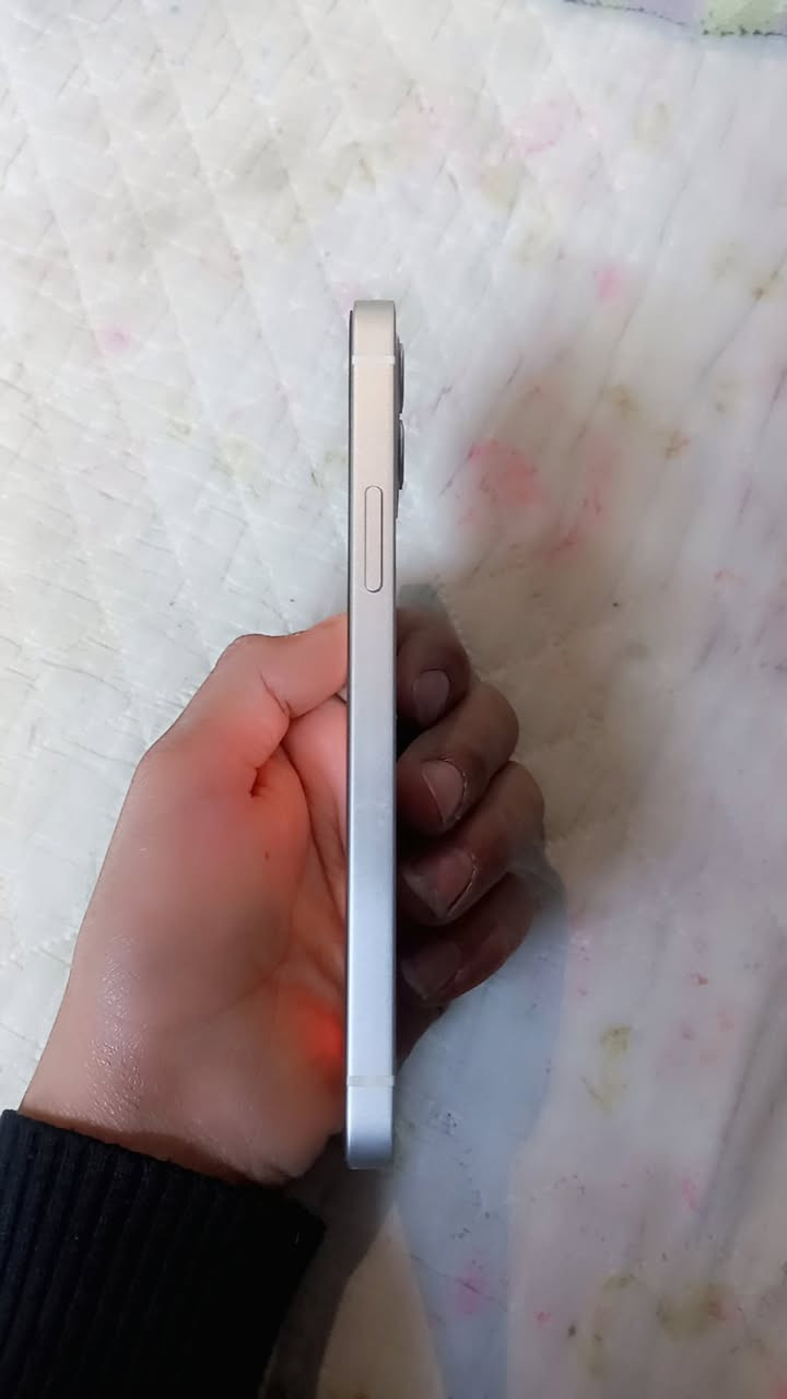 ايفون ١٢عادي لون ابيض ذاكره ١٢٨بطاريه ٨٩ النضافه ١٠٠جهاز وتر بروف ما مفتوح وكاله كلشي شغال سمكارت سماعتات فيس ايدي كشي شغال السعر ٣٥٠وبي مجال حك الجيه النعوان بغداد حي اور


**إذا كنت صاحب هذا الإعلان وتريد حذفه لأي سبب، رجاءا أرسل رسالة إلى الدعم الفني**