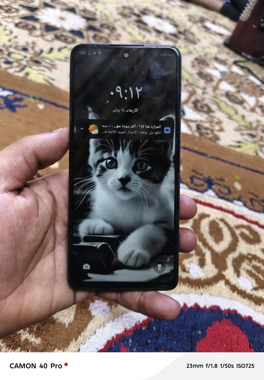 سلام وعليكم سبارك 10 برو ذاكره 256 بطاريه 5000 تليفون حلو ونضيف سعره 150 وبيه مجال قليل 
***********
