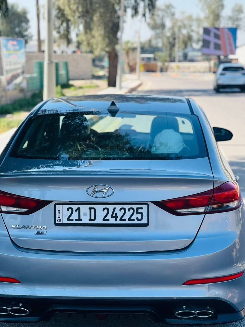 السلام عليكم
ألانترا موديل ٢٠١٧ وارد أمريكي. 

السياره رقم سليمانية الجديد هزة جديدة تحويل مباشر شرط سياره باسمي

كير ومكينه خير من الله 

مكينه ٢٠٠٠

تبريد ثلج ❄️ 

تدفئه شغاله 

كهربائيات كلها شغاله 

صدر امامي خلفي جديد 

تخم تاير جديد

 شاشه كامره 

سستم صوت دمام 

السياره لون مميز ولوحه بل شارع وجديده كلين  بمعنه الكلام وبل عافيه عل ياخذها 

مكاني ديالى _بعقوبه

سونار موحود

‭ 

***********

***********
