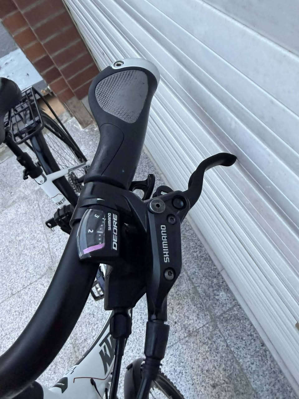 للبيع فول نضافه ماركه عالميه KTM موديل ٢٢ الاتصال عله الرقم *********** العنوان بغداد قرب مصفى الدوره
