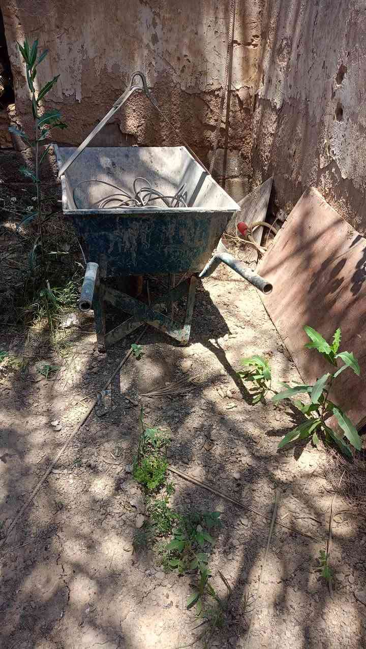 ونج للبيع ايطالي  مستخدم شي قليل نضيف كامل مولد وسكال كاملة بعقوبة سعر بيك خير وتدلل رقم ***********
