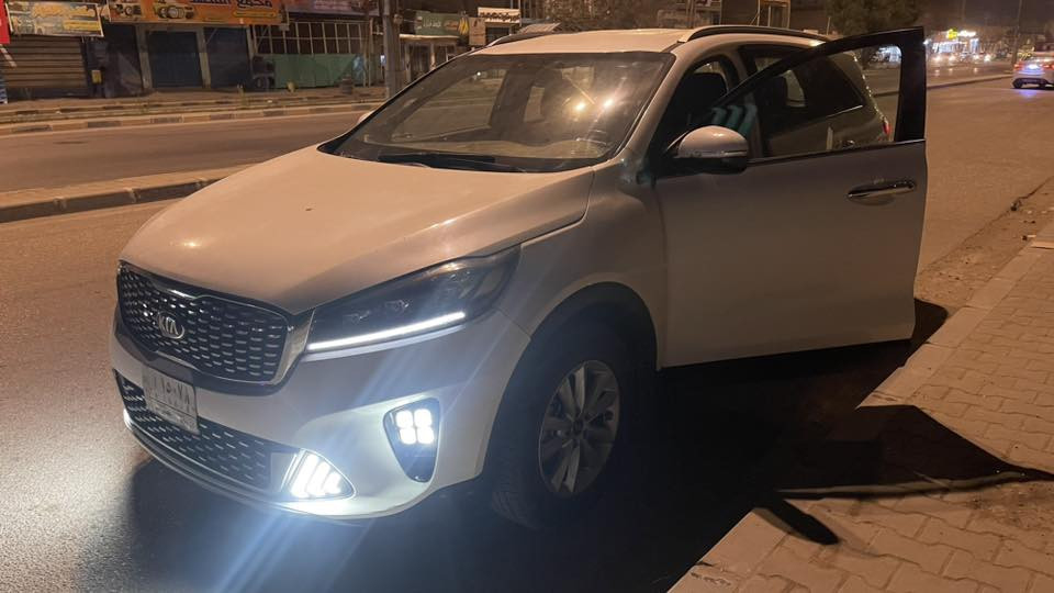 سلام عليكم
للبيع سورنتو 
مديل ١٩
رقم بابل 
وارد امريكي
ضربه جاملغ خلفي والبنيد مبدل 
حساسات كامره خلفي 
٧راكب 
محرك كير كفاله
محرك ٤سلندر 
جاهزه سياره تخم تاير حداديه سياره مناقصه شي
مكان سياره بنجف ***********
السعر ١٦٠
