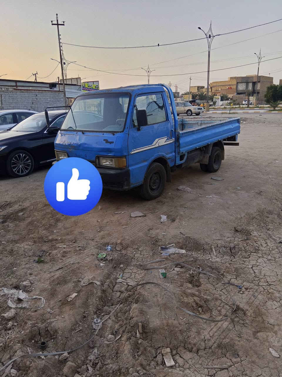 السلام عليكم بنكو البيع محرك كير شرط مكفول تخم تاير باتري جديد رقم شاصي مثبت شعار بل قماره سعر 45 وبيهه مجال بصيط عنوان ناصريه مركز رقم هاتف ***********
