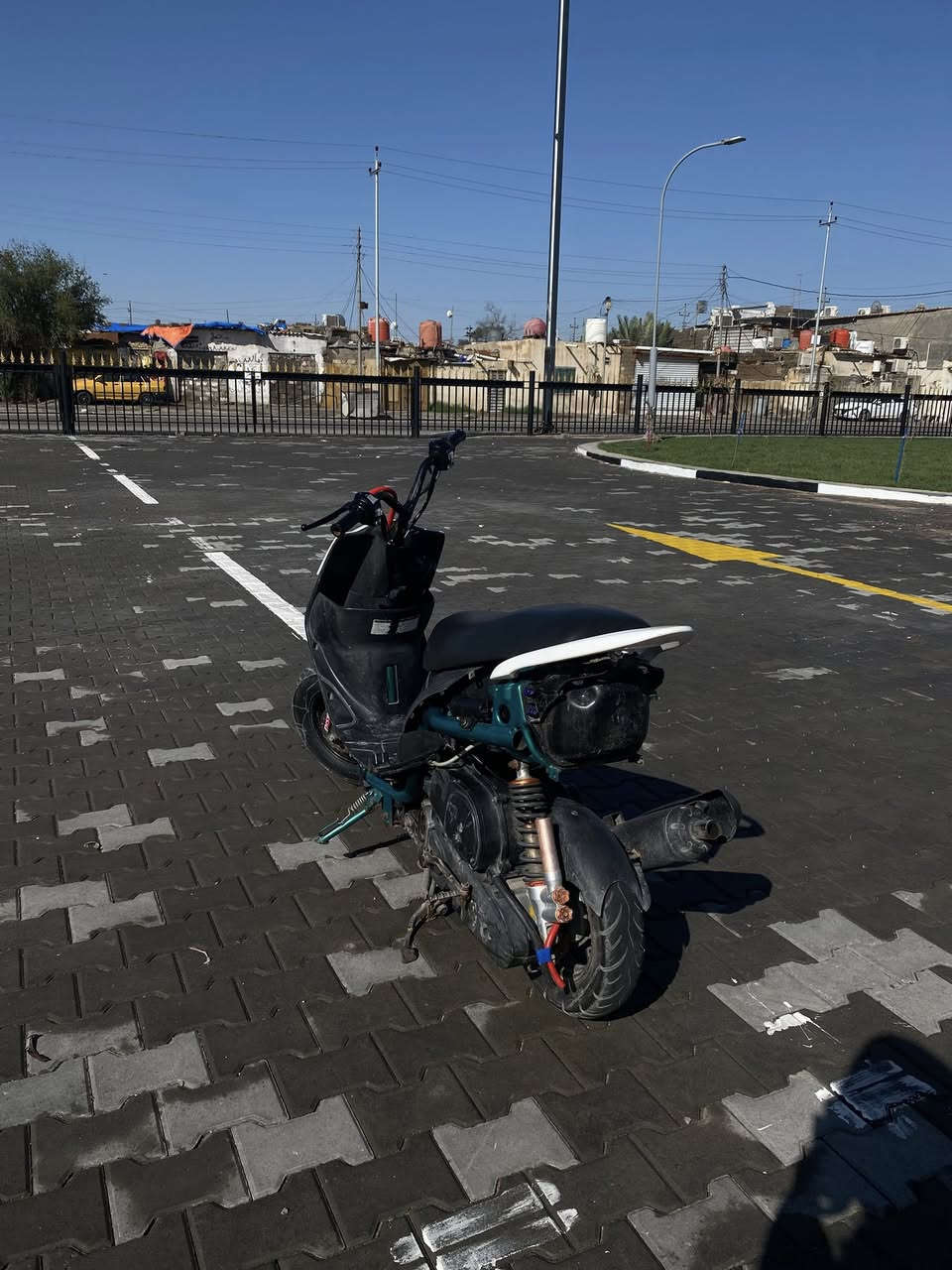 ماكس عدله بوشه ٤٩ بلادي بس ولفات مبدله  بيه كلج امام رياضي بيه دبل خلفي رياضي   وقبق فلاوين رياضي بيه وكزوز رياضي ف ام موجوده لحيه ملته وترايش وكفرات صفاح ناقصه بس سلف ضفيره ملته بلادي وكطع ما بيه ميكنه ملته ناعمه تجي وشوف سعر ٤٧٥ قفل  رقمي ***********
مكاني المعقل
