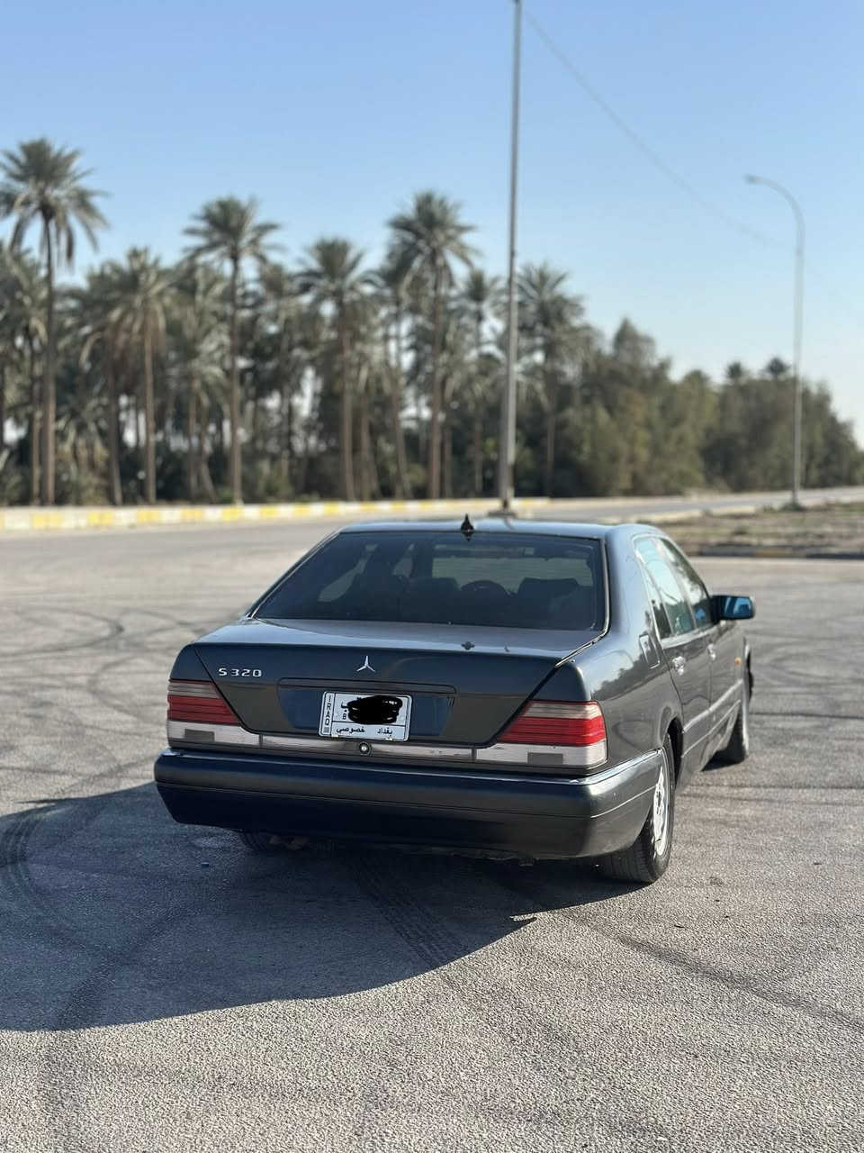 مرسيدس شبح موديل ٩٥ السياره مابيها نقص تبريد شغال ثلج حجرات بيئه بيها ومحركها خراطيم ٦ سلندر وارد ياباني كشنات جلد تحكمات كهرباء السيارة بأسمي رقم بغداد كير ومكينه كفاله عامه ومروحه كهربائيه وعقل مروحه ومرشح مروحه كامل يعني ماكو حماوه تبريد وبدون تبريد السعر 75$ وبيها مجال ‭

‭٠٧٨١ ٣٠٧ ٧٥٦٥‬

