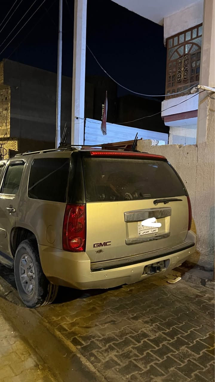 سلام عليكم جئ أم سي موديل ٢٠٠٨ وارد كندي سيارة مصبوغ كله حداد كله جديد محرك وكير مكفول باقي تفصيل ع اتصال *********** أو *********** Singapore
