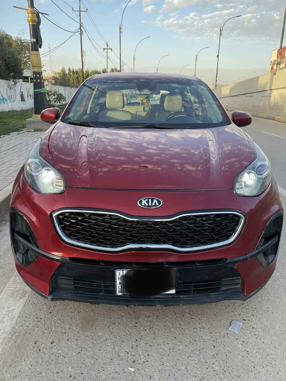 سلام عليكم
سبورتج موديل 2021 ماشية ٩٦ميل رقم بابل
حادثهه دعامية وبيهه بارد بسيط بالجنطة 
 السعر١٦٨ وبيهه مجال
المكان حلة للتواصل /***********
