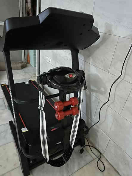 جهاز كارديو يتحمل وزن150 جهاز ما مستعمل كم مرا قليل سعره 450 قفله مكاني بغداد لغزاليه رقم تواصل ويايه ***********
