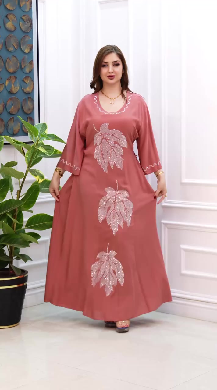 دشداشة نسائي 

✅الخامه كشمير مطعم بالستراس درجه اولئ

✅القياسات  2XL.  3XL  4XL. 5XL

✅اقل طلب درزن 

✅سعر الدرزن 👈 95 آلف


**إذا كنت صاحب هذا الإعلان وتريد حذفه لأي سبب، رجاءا أرسل رسالة إلى الدعم الفني**