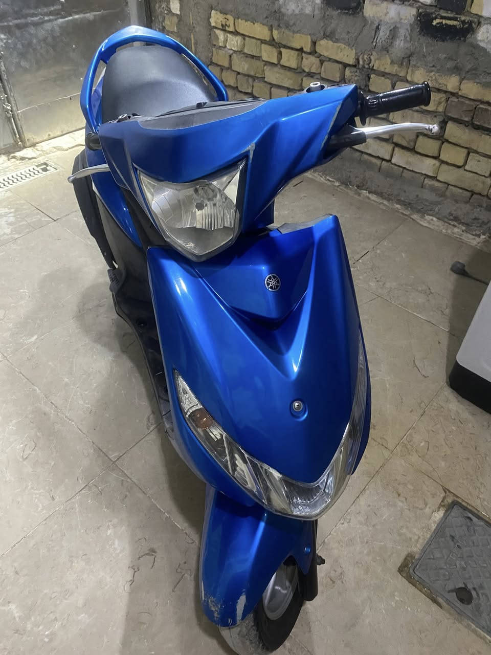 سلام عليكم دراجة جي تي آر 2017 دراجة ماشية 2000 حقيقي دراجة لون مييز ارزق دراجة كفالة عامة من كلشي نازلة من رمبة قبل سبوعين 
مكان حي اور ***********
سعر خاص
