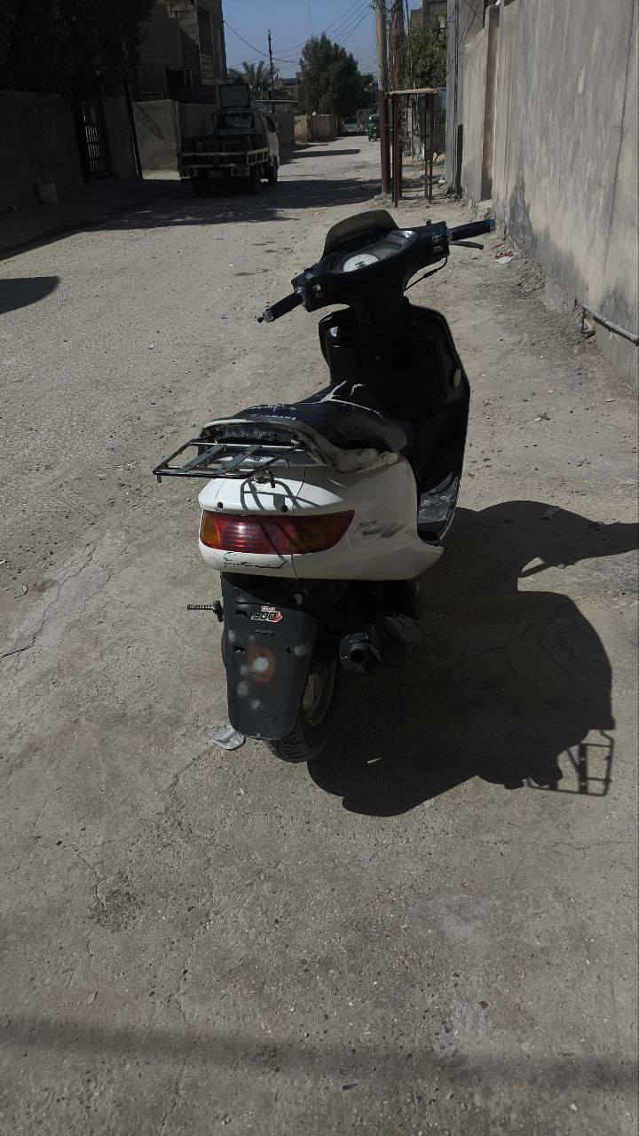 سلام عليكم
دراجه فراشه مكفولة كفاله عامه صالصنه رياضي FM صالصتها البلادي موجوده سعر 450 وبيه مجال رقمي ***********
