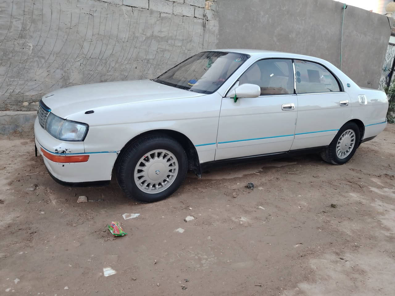 بطه موديل 95 سياره جديده حلوه كفاله من قص وضربه ونقل جثه رايد مراوس سياره يوغي 2001 السياره حسب القناعه مكان النجف السعر 58 ماكينه وقير جدا***********
