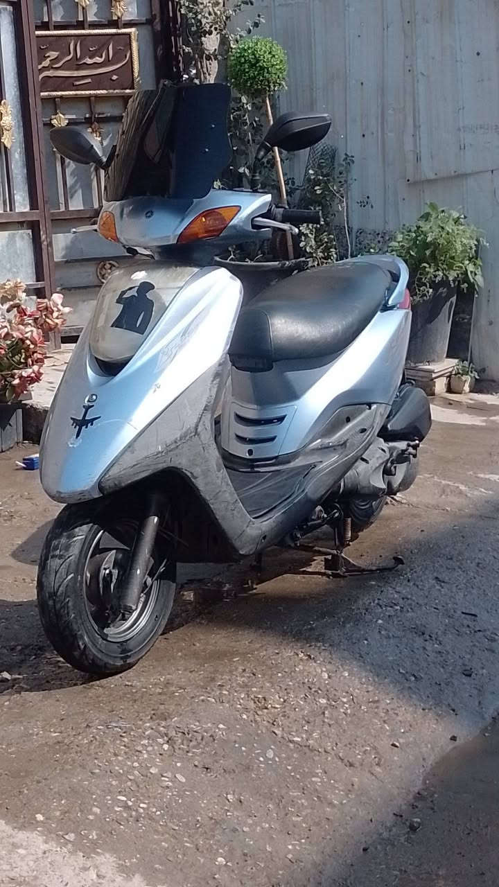 دراجه بريز حلوه ونظيفه گايمه بس مره واحده بسبب الدهن ومجفته مضبوط
 السعر 550 وبيها مجال منزلها رمبه  10/11 للاستفسار رقمي *********** ✨
