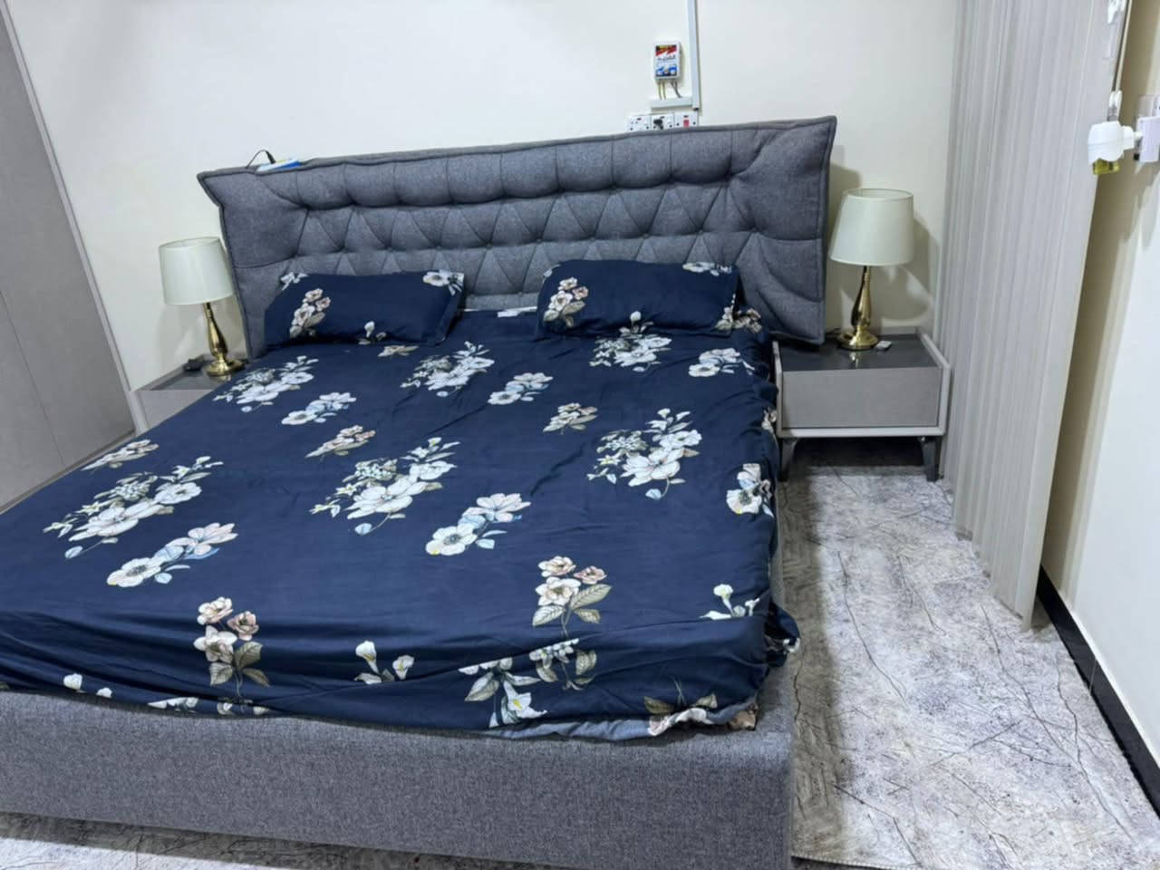 غرفه ماركه ١٠ قطع اخت حديد استعمال قليل للاستفسار او واتس ***********
