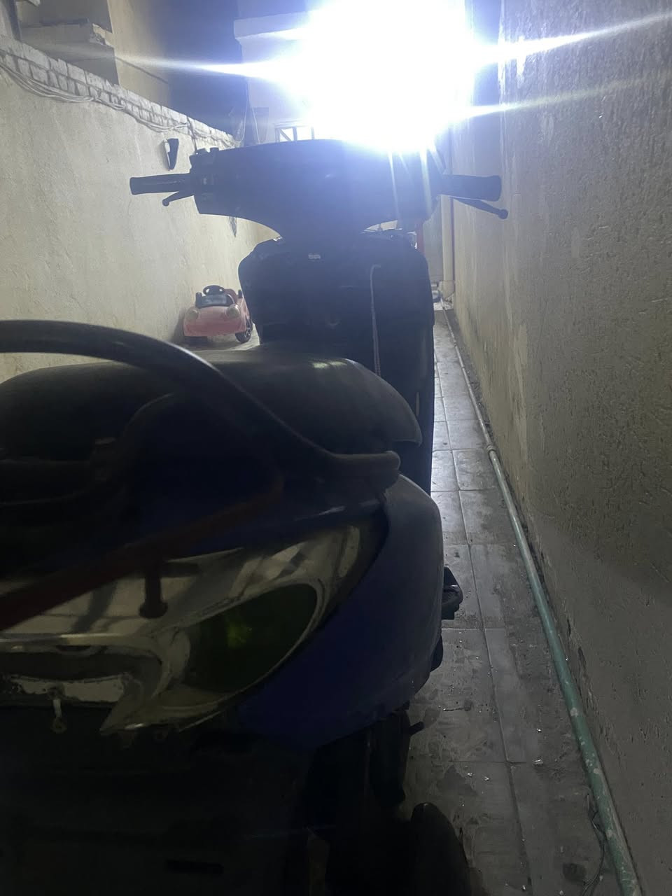 دراجة 🚴‍♀️ بريز البيع تشتغل سلف هندر دراجه مكينه     حلًوه كفراته ختم واحد مكاني الشعب حي ور قرب نادي تحدي سعر 300بيه مجال رقم ***********
