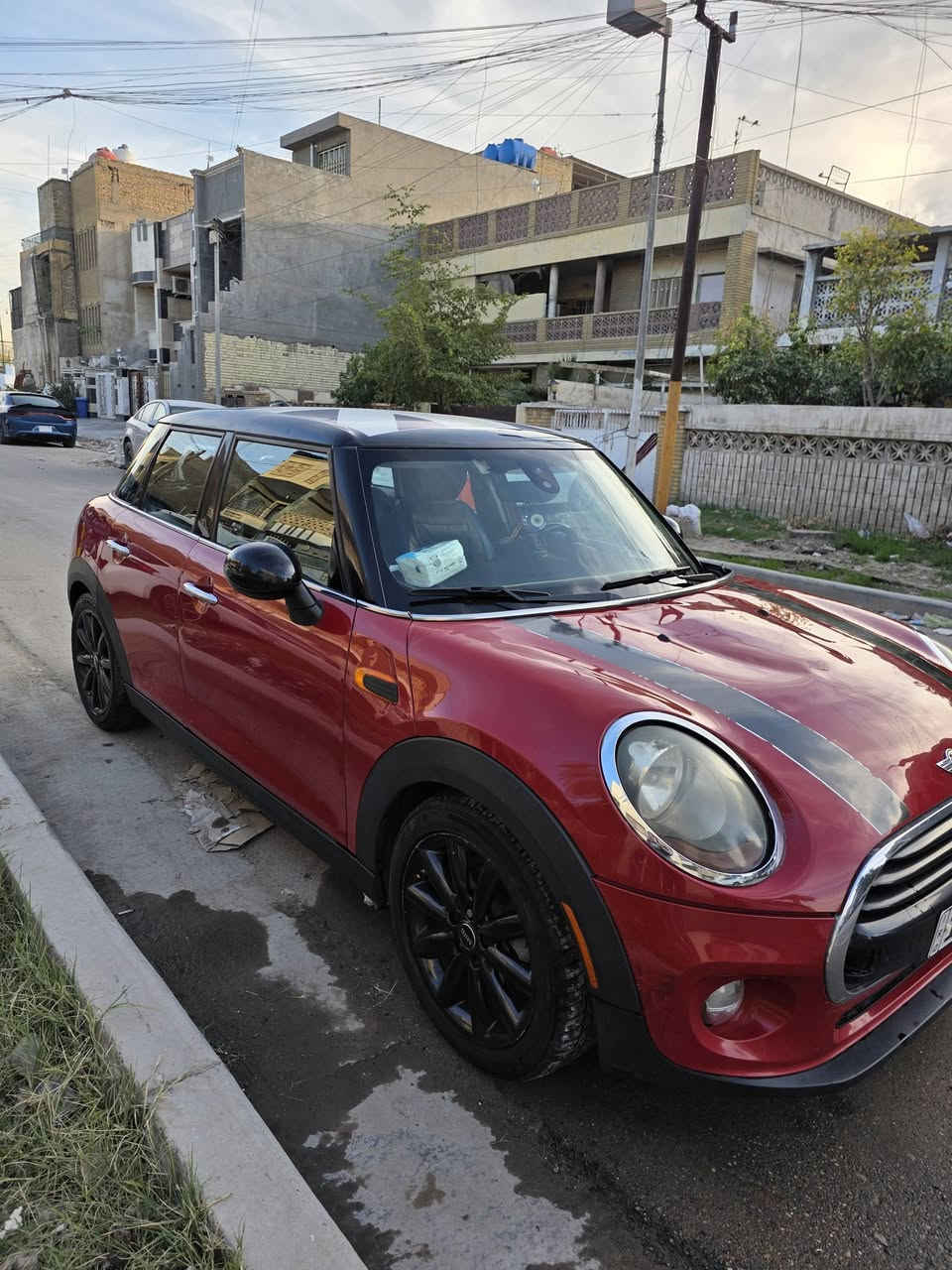 مني كوبر ٢٠١٧ كلش نضيفه مابيها قطره صبغ حادثها غرق مبدل كافه العقول مبرمجه وكامله من كلشي نقصها حساس صارنصا وينزل من سعرها باسمي تحويل ثاني يوم محرك ٣ سلندر تيربو  سياره جديده بمعنى الكلمه مكاني بغداد للاستفسار اكثر وسعر  *********** لاتصال بلرقم
