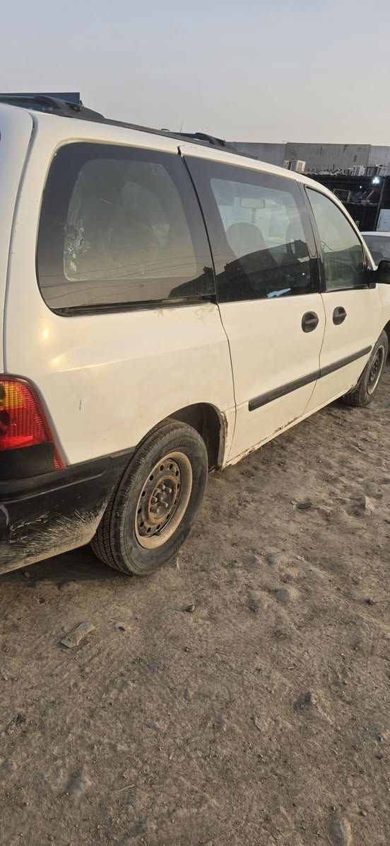 السلام عليكم فورد وند ستار موديل 2001بغداد سنوية لل28 مكينه وكير كامري ابو الجف مكينه بيه لاستيك ولف السعر 32 مراوس عادي العنوان بغداد النهروان رقم الهاتف *********** مكلف بلنشر
