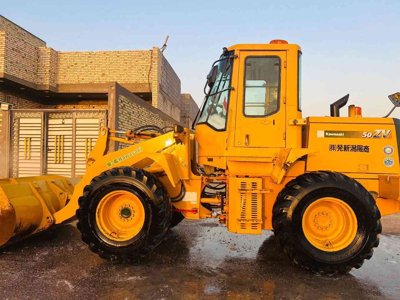 سلام عليكم البيع شفل كاوسكي 50ZV  مكينه كمنز مكينه زيرو مشتقله شهر بالعراق كفاله عامه منفيز موديل 9 اصل مكان البصره تصال ***********  ***********
