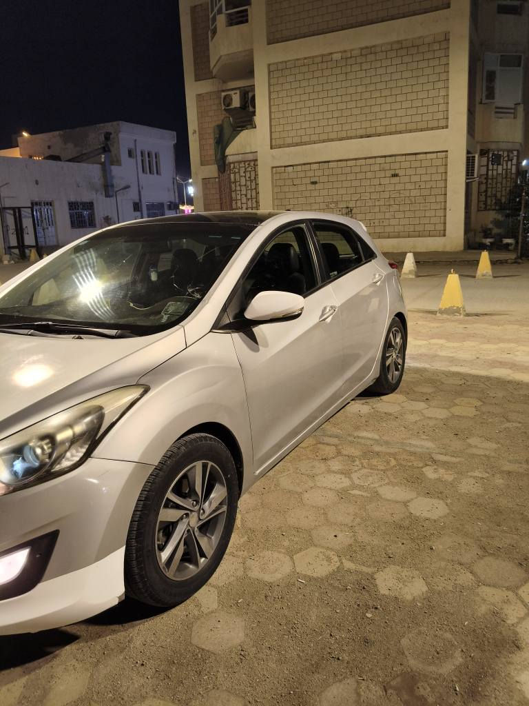 هونداي النترا هاتش باك 2013بلسمي السيارة  فول مواصفات جاهزة كير محرك حدادة جاهز بيه 4قطع صبغ بدون دواخل سعرهة 85ورقة قفل للاستفسار الاتصال ع الرقم 0️⃣7️⃣8️⃣2️⃣1️⃣5️⃣5️⃣9️⃣2️⃣1️⃣1️⃣
بي واتساب ناصرية, ذي قار
